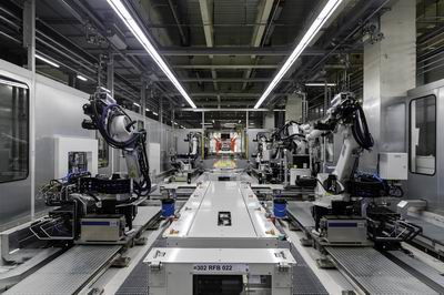 杜爾噴涂技術助力北京奔馳新工廠，引領汽車涂裝新紀元
